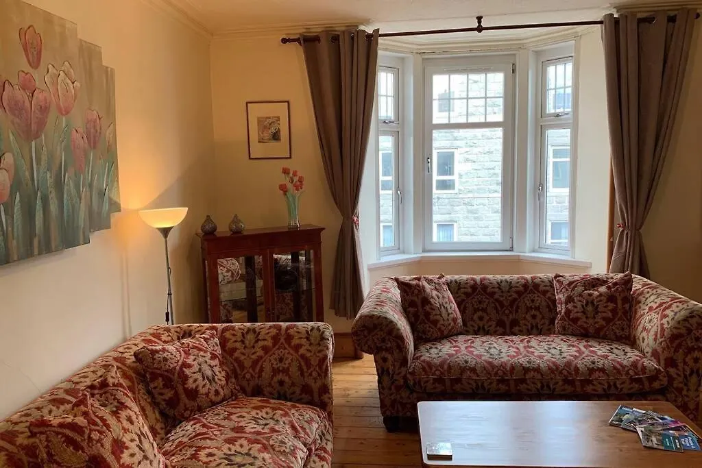 Spacious 2 Bedroom Apartment In Aberdeen City