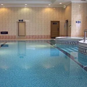 4* Otel The Altens