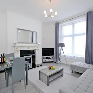  Apartment Orange Union Grove